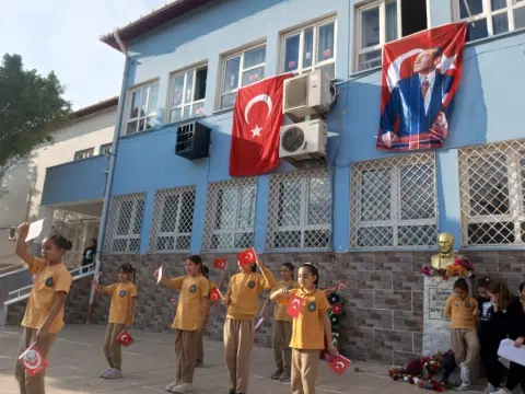 Bahçeşehir İlkokulu - Albüm