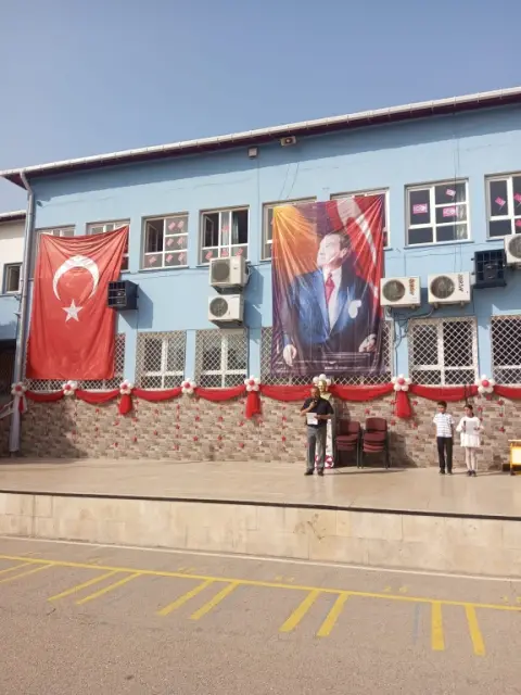 Bahçeşehir İlkokulu - 23 nisan