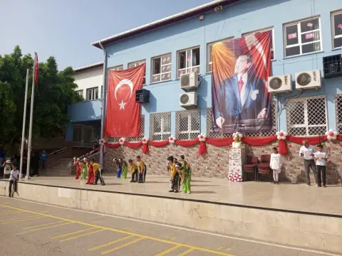 Bahçeşehir İlkokulu - 23 nisan