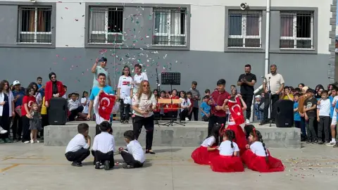 Barbaros Ortaokulu - 23 nisan