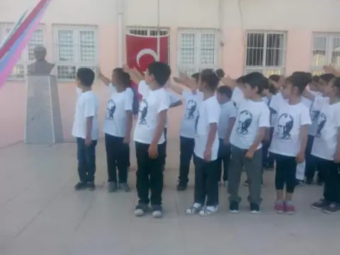 Seyit Ali Onbaşı İlkokulu - CUMHURİYET BAYRAMI