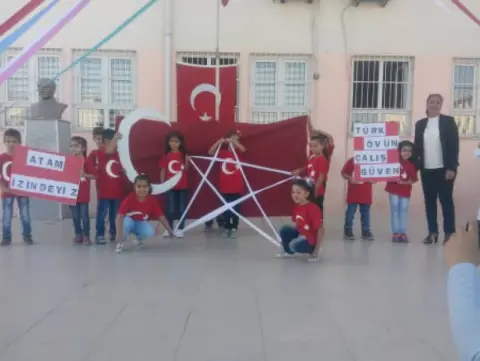 Seyit Ali Onbaşı İlkokulu - CUMHURİYET BAYRAMI