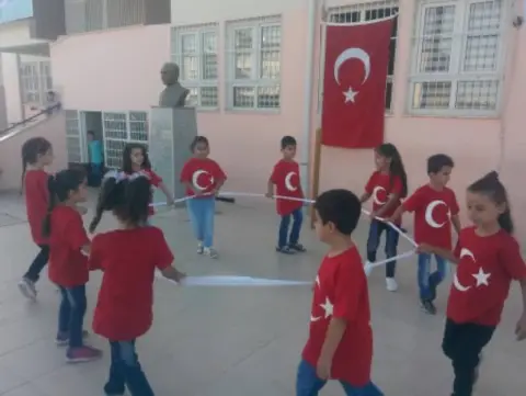 Seyit Ali Onbaşı İlkokulu - CUMHURİYET BAYRAMI