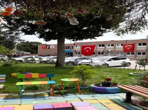 Süreyya Nihat Oral Ortaokulu - OKUL GENEL GÖRÜNÜMÜ