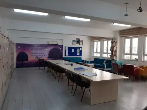Sarıçam Orhangazi İmam Hatip Ortaokulu - Okulumuz Genel Hatlarıyla