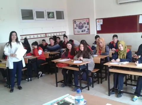 Şehit Zeynep Sağır Anadolu Lisesi - OKUL FOTO