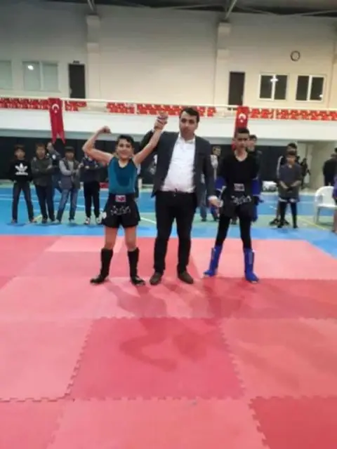 Talat Hacıbekiroğlu İlkokulu - Talat Hacıbekiroğlu Ortaokulu Fotograf Galerisi