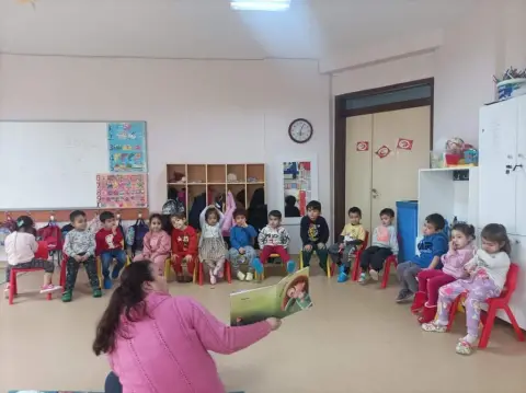 Şehit Ergün Karaca Anaokulu - Etkileşimli kitap okuma çalışmaları