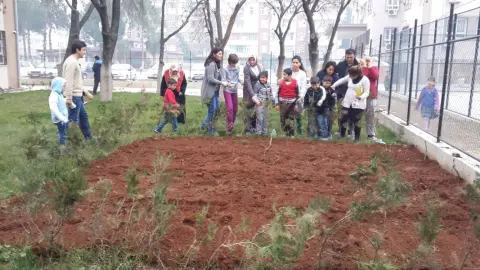 Tekfen Vakfı Özel Eğitim Uygulama Okulu I. Kademe - UYGULAMA BAHÇESİ