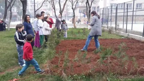 Tekfen Vakfı Özel Eğitim Uygulama Okulu I. Kademe - UYGULAMA BAHÇESİ