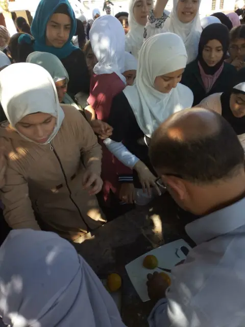 Tepebağ İmam Hatip Ortaokulu - portakal