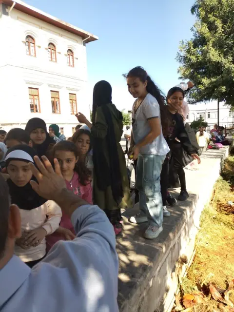 Tepebağ İmam Hatip Ortaokulu - portakal