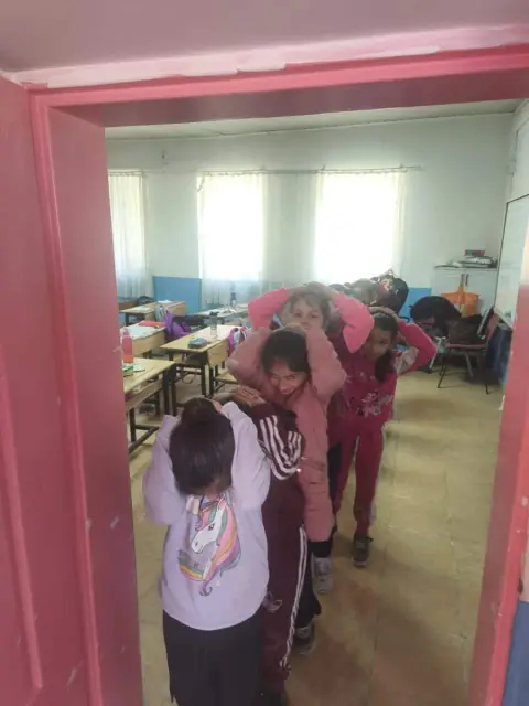 Toktamış İlkokulu - Albüm