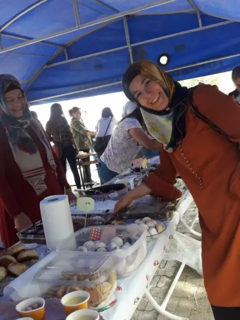 Cumhuriyet İlkokulu - KERMES