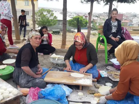 Cumhuriyet İlkokulu - KERMES