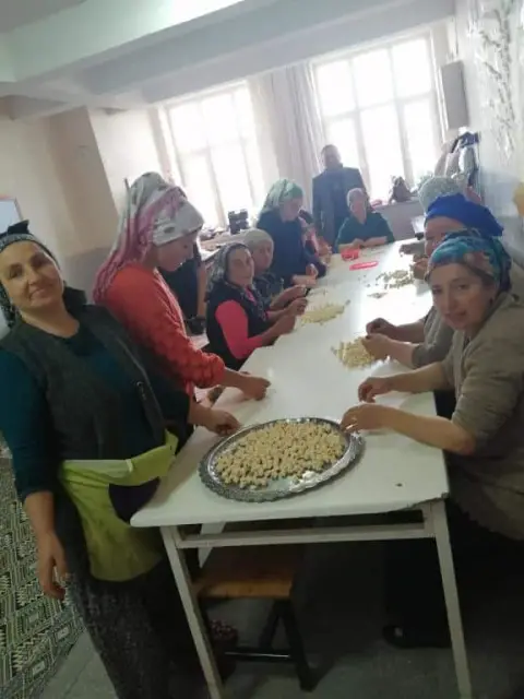 Tufanbeyli Halk Eğitimi Merkezi - Yöresel Gıda Ürünleri Hazırlama Kursu