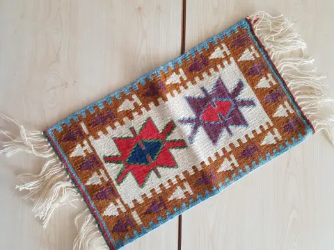 Tufanbeyli Halk Eğitimi Merkezi - Yöresel Kilim Dokuma