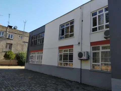 Turhan Cemal Beriker İlkokulu - okulumuz