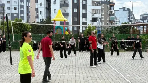 Vehbi Güzel Kız Mesleki ve Teknik Anadolu Lisesi - Albüm