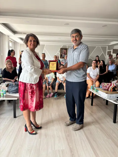Vehbi Güzel Kız Mesleki ve Teknik Anadolu Lisesi - Albüm