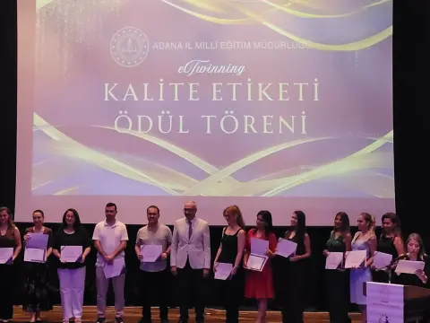 Veli Yavuz İlkokulu - STEM ile Gökyüzü Sırları