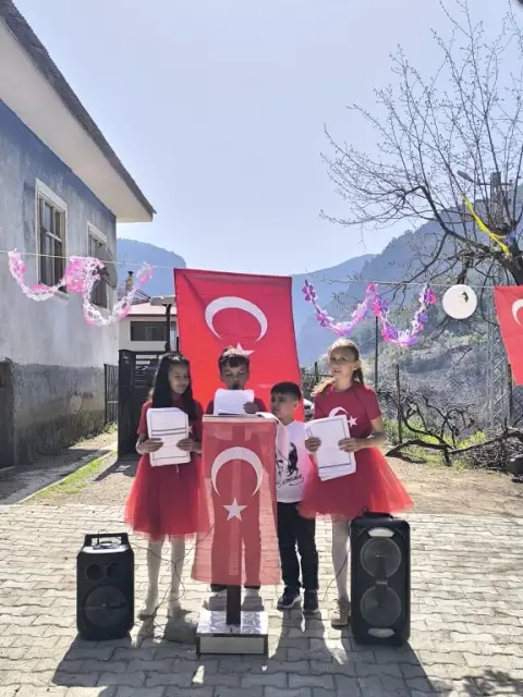 Yardibi Ortaoba İlkokulu - Albüm