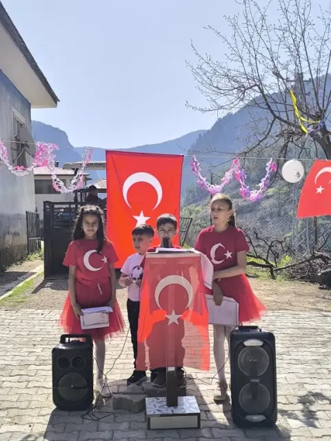 Yardibi Ortaoba İlkokulu - Albüm