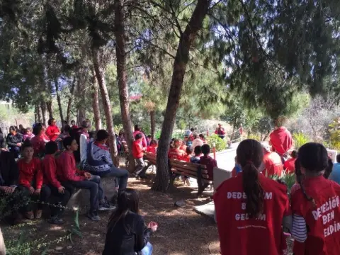 Yüksekören Şehit Ferdi Özkan Ortaokulu - ŞEHİDİMİZİ ZİYARET ETTİK