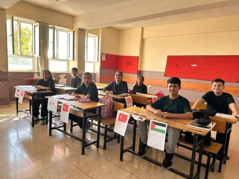 Yüksekören Şehit Ferdi Özkan Ortaokulu - Albüm