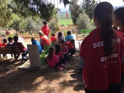 Yüksekören Şehit Ferdi Özkan Ortaokulu - ŞEHİDİMİZİ ZİYARET ETTİK